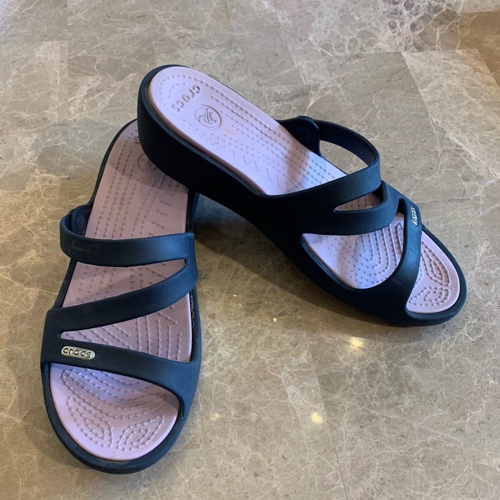 Croc Sandals Dark Blue Size W8